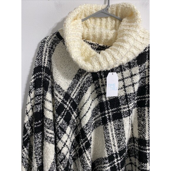Time Tru Poncho Women's S M Beige Black Plaid Ultra Soft Fall Cozy Holiday NEW - Picture 6 of 6